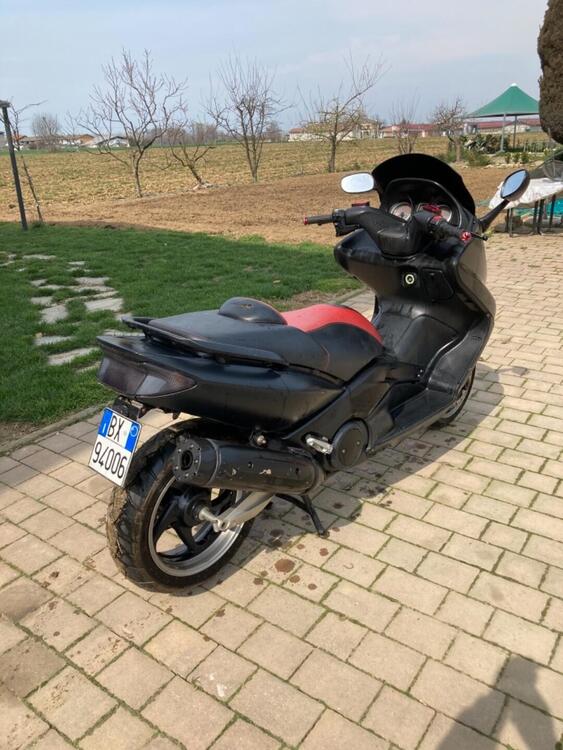 Yamaha T-Max 500 (2001 - 03) (3)