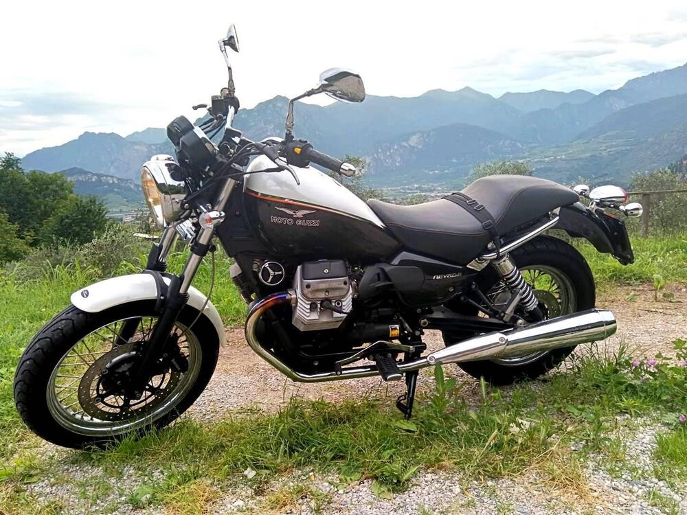 Moto Guzzi Nevada 750 Anniversario (2012 - 13)