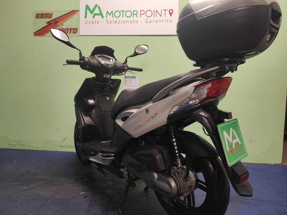 Kymco Agility 50 R16 2t (2010 - 16) (3)