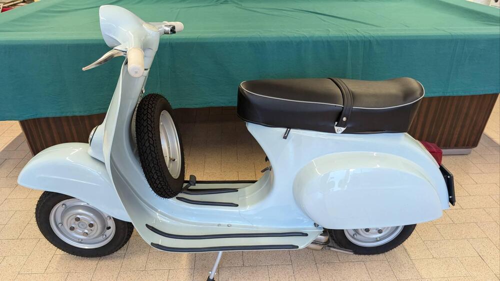 Vespa 50N (4)