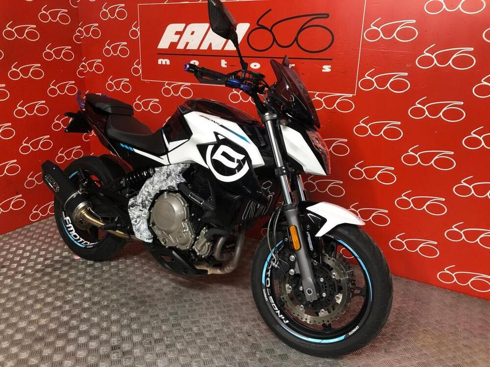 CFMOTO 650NK (2021 - 24) (2)