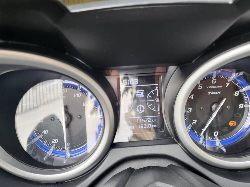 Yamaha T-Max 530 SX Sport Edition (2018 - 19) (4)