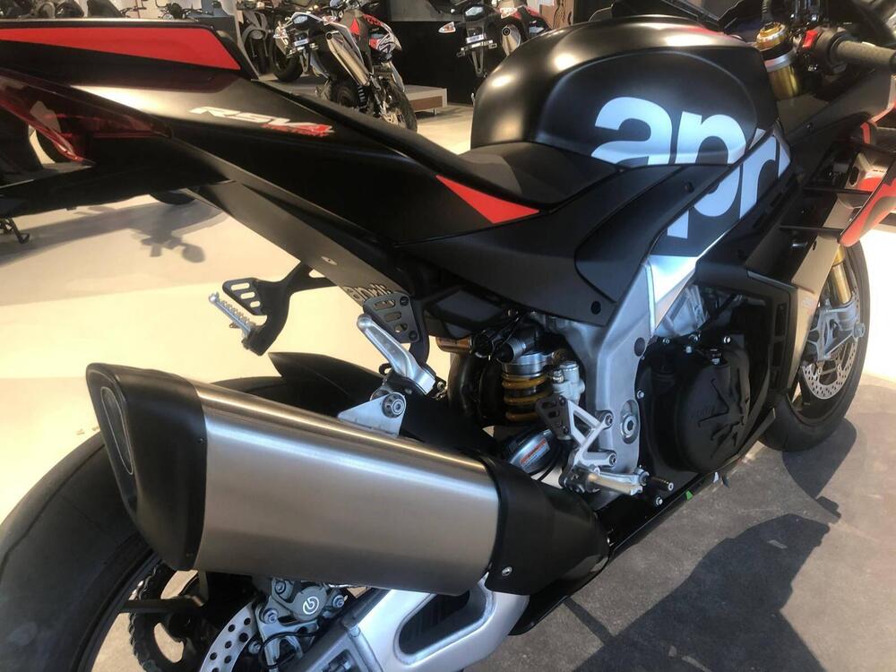 Aprilia RSV4 1100 Factory (2021 - 24) (3)