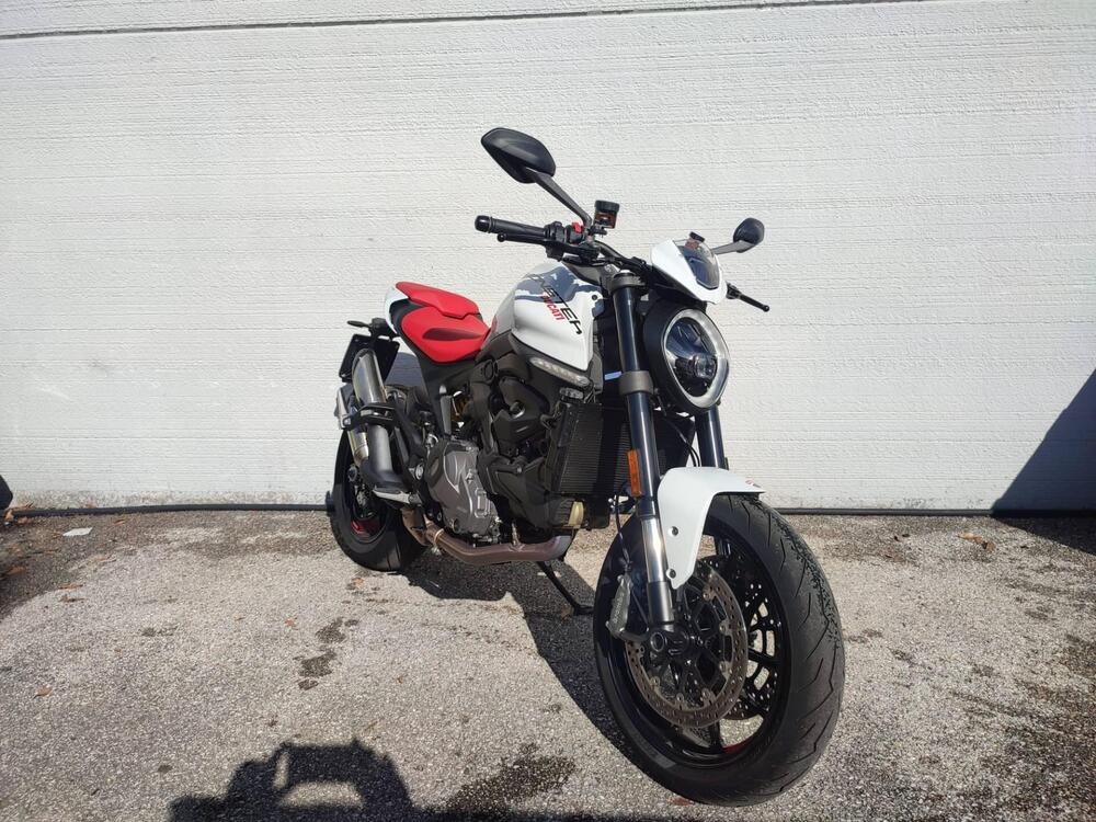 Ducati Monster 937 + (2021 - 24) (2)