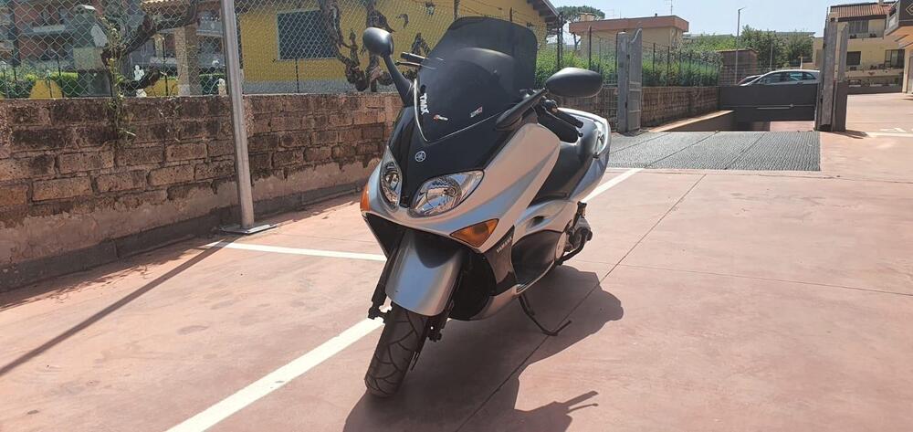 Yamaha T-Max 500 (2001 - 03) (3)