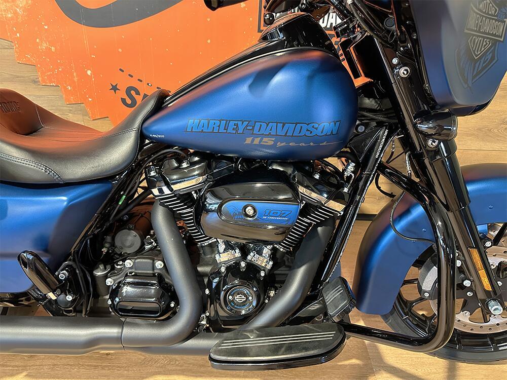 Harley-Davidson 107 Street Glide Special (2017 - 19) - FLHXS (5)