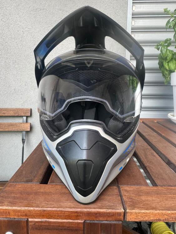 Casco bmw Airoh (2)