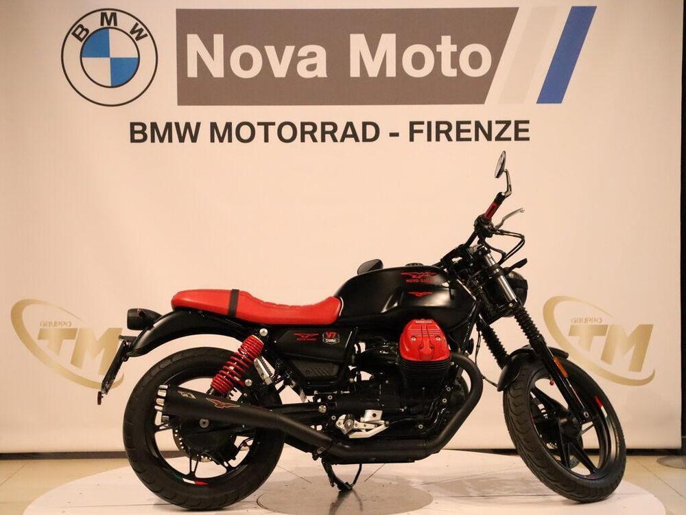 Moto Guzzi V7 850 Stone Special Abs (2021) (4)