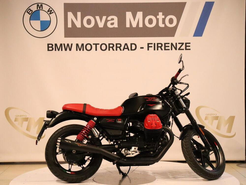 Moto Guzzi V7 850 Stone Special Abs (2021) (5)