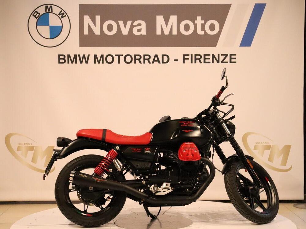 Moto Guzzi V7 850 Stone Special Abs (2021) (3)