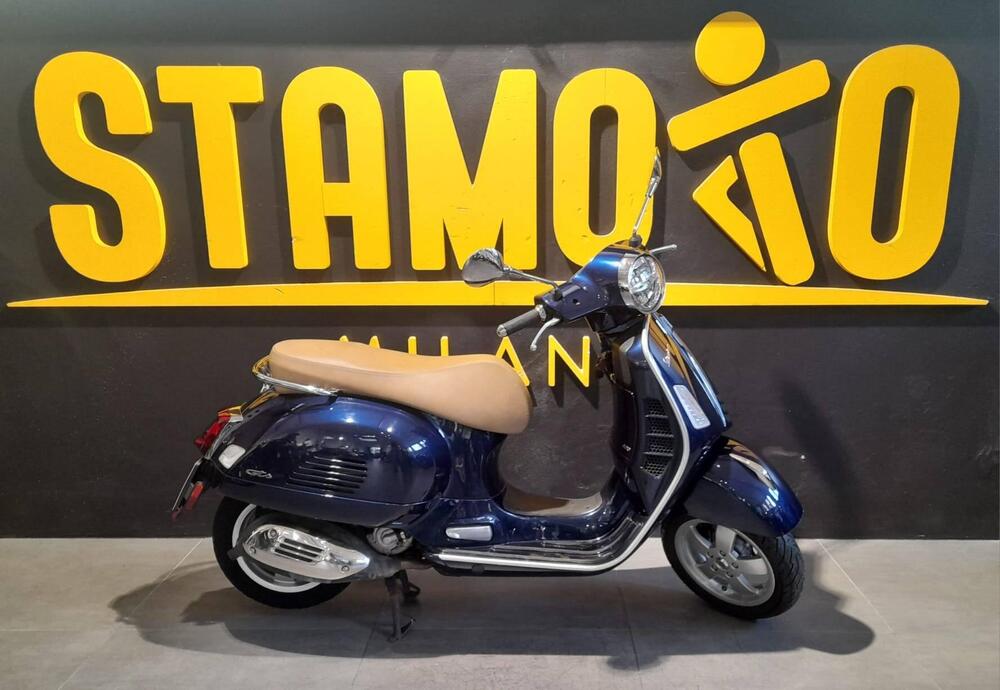 Vespa GTS 300 Hpe (2019)