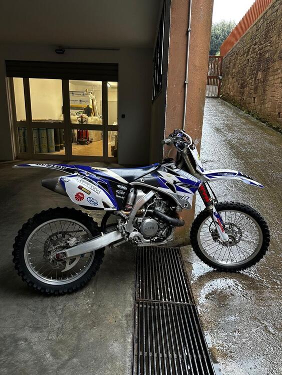 Yamaha YZ 250 F (2009) (5)