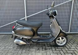 Vespa LX 50 4T (2009 - 14) usata