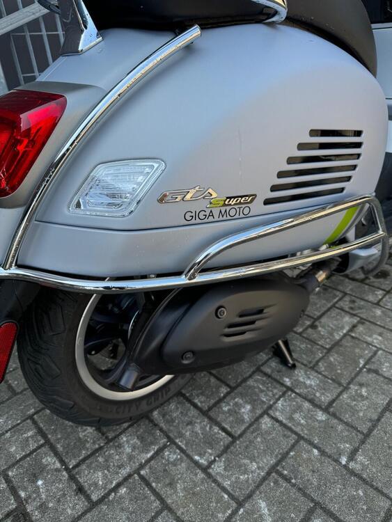 Vespa GTS 300 Super Tech (2023 - 24) (5)