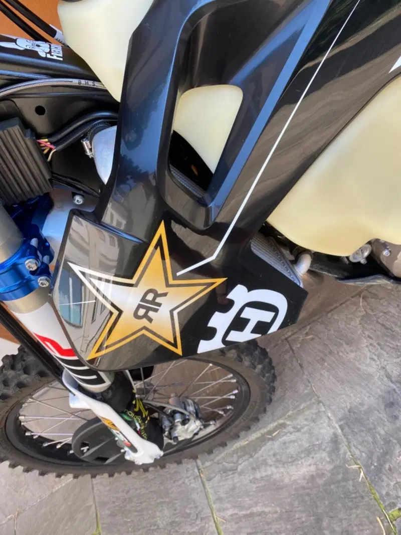 Husqvarna FE 350 Rockstar Edition (2022) (4)