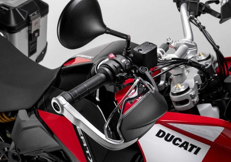 Ducati DesertX DesertX Discovery (2025) (14)