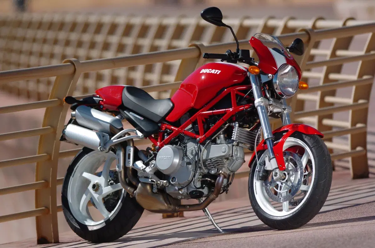 Intermot 2004: belle moto lassù a Monaco  (38)