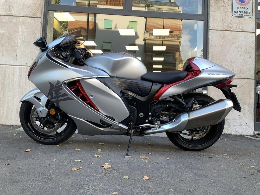 Suzuki GSX 1300 R Hayabusa (2021 - 24) (5)