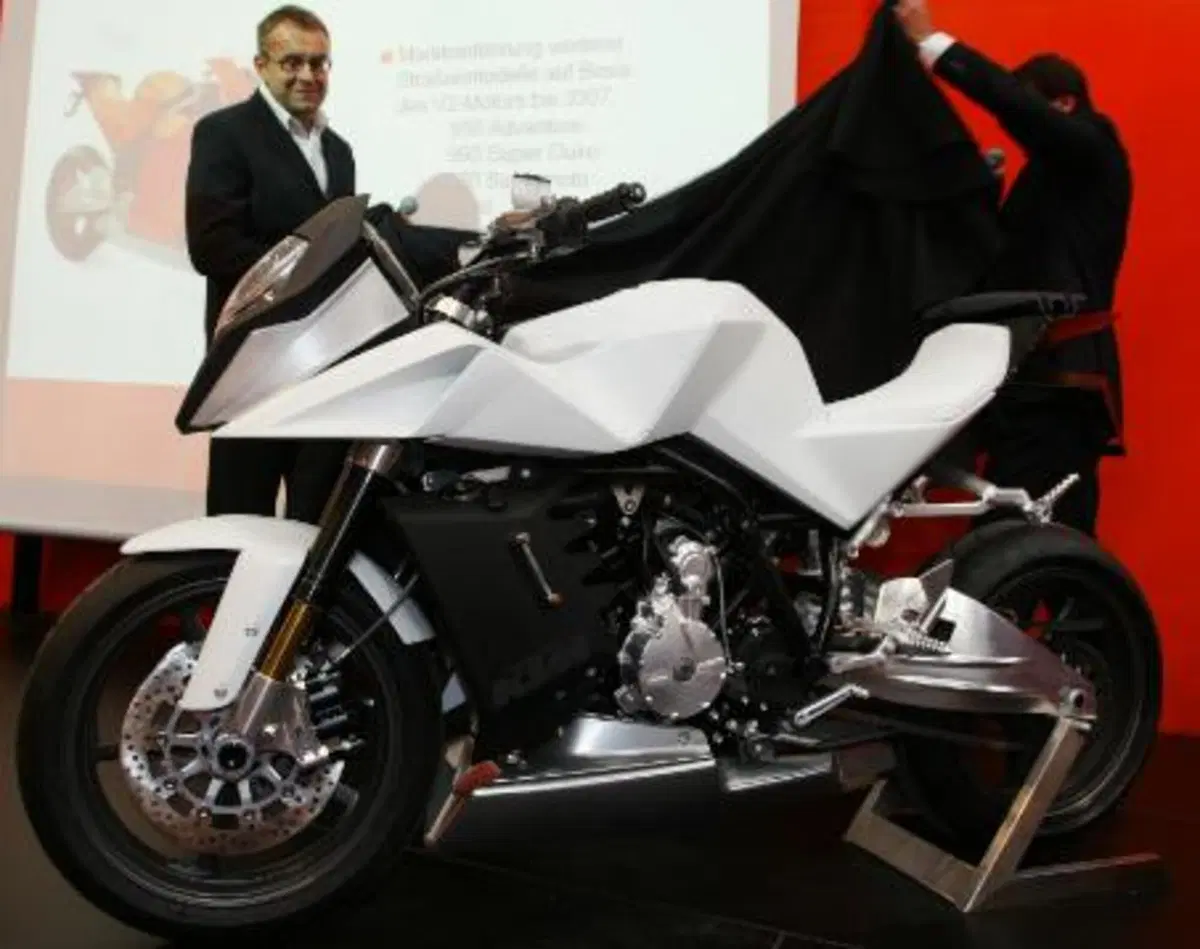 Intermot 2004: belle moto lassù a Monaco  (78)