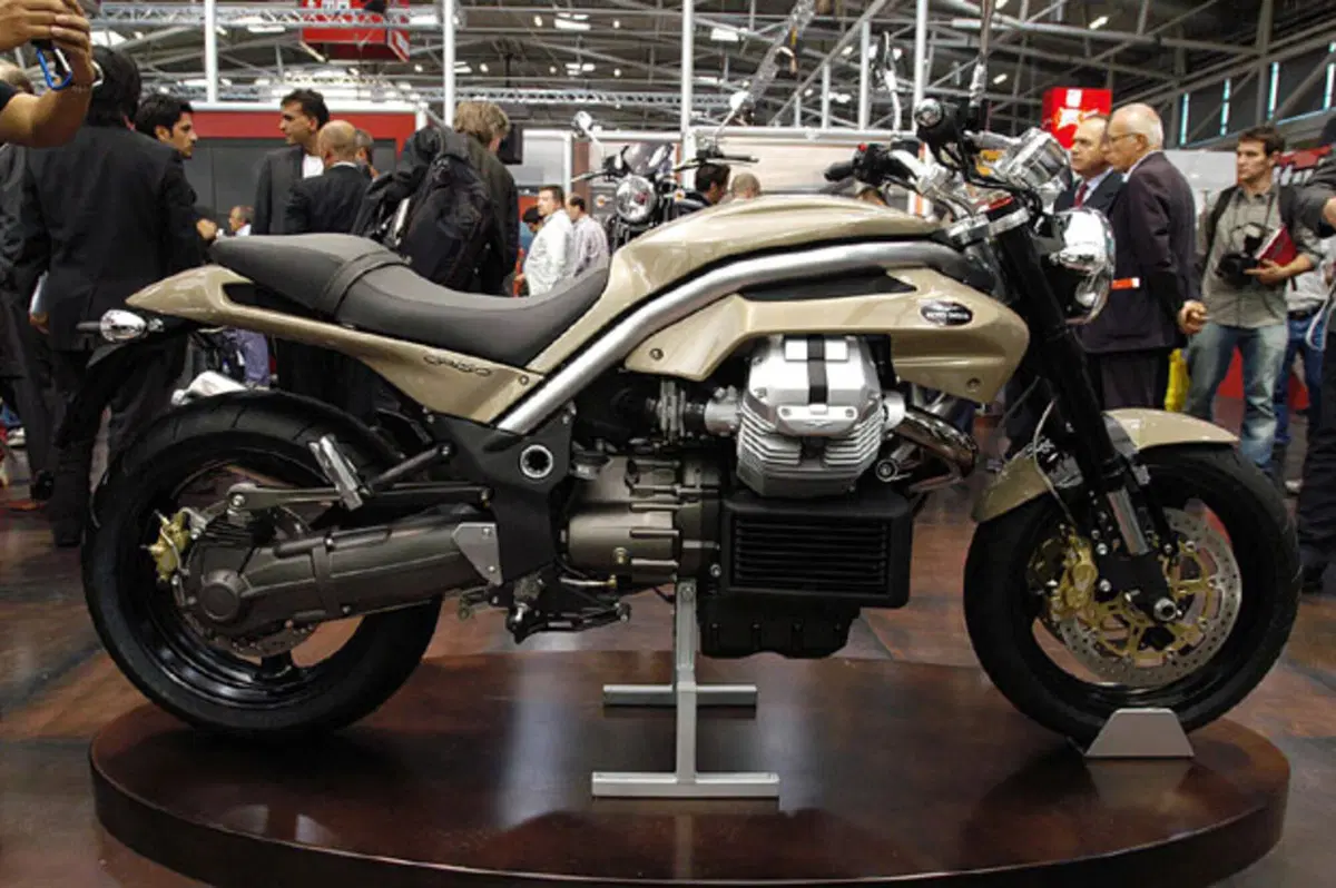 Intermot 2004: belle moto lassù a Monaco  (85)