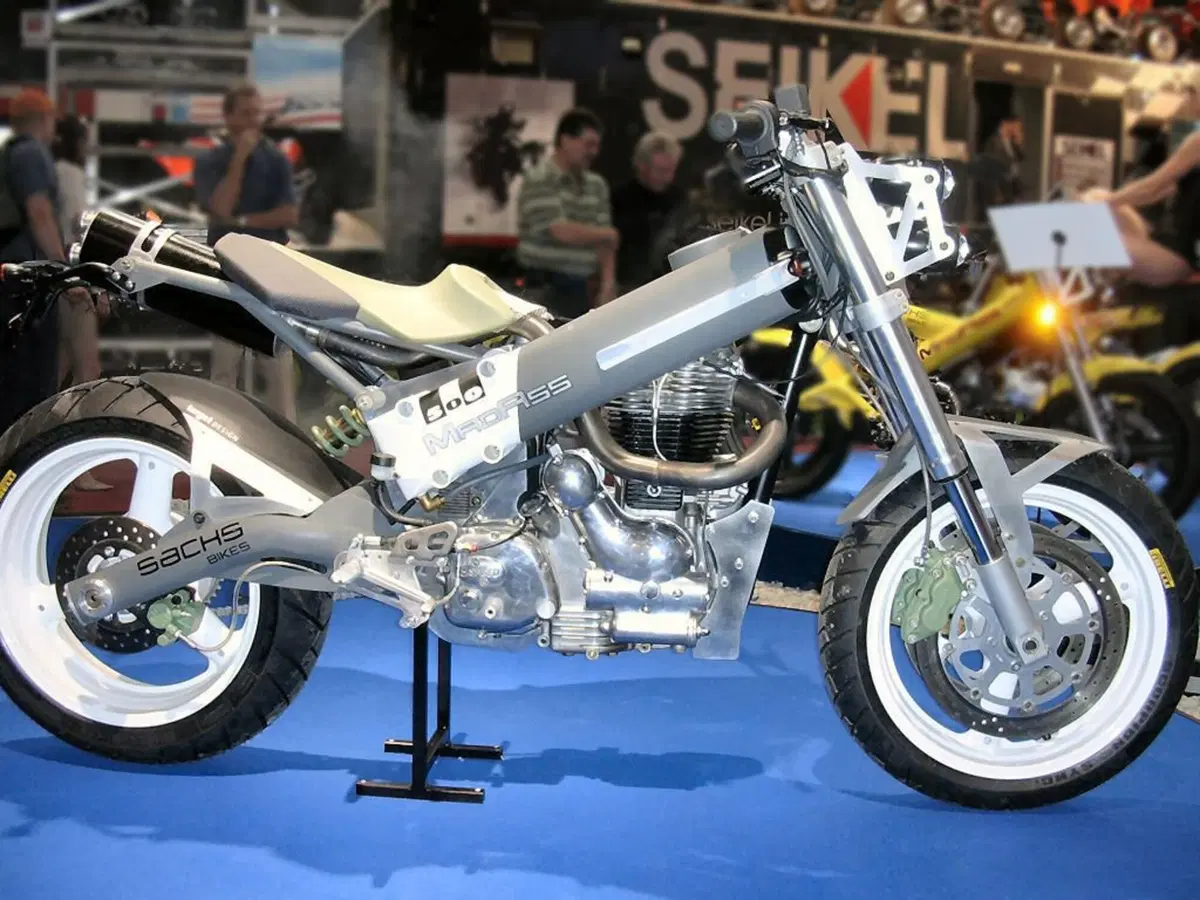 Intermot 2004: belle moto lassù a Monaco  (97)