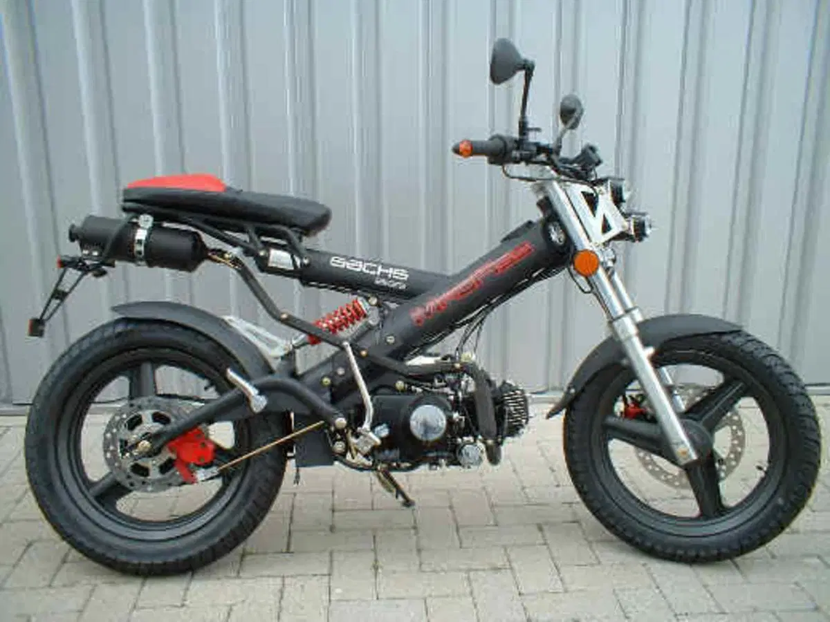 Intermot 2004: belle moto lassù a Monaco  (98)
