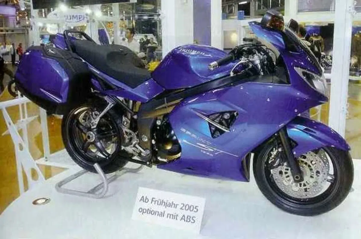 Intermot 2004: belle moto lassù a Monaco  (110)
