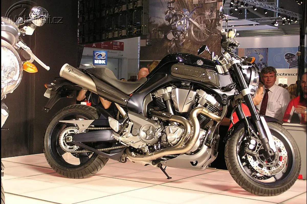 Intermot 2004: belle moto lassù a Monaco  (116)