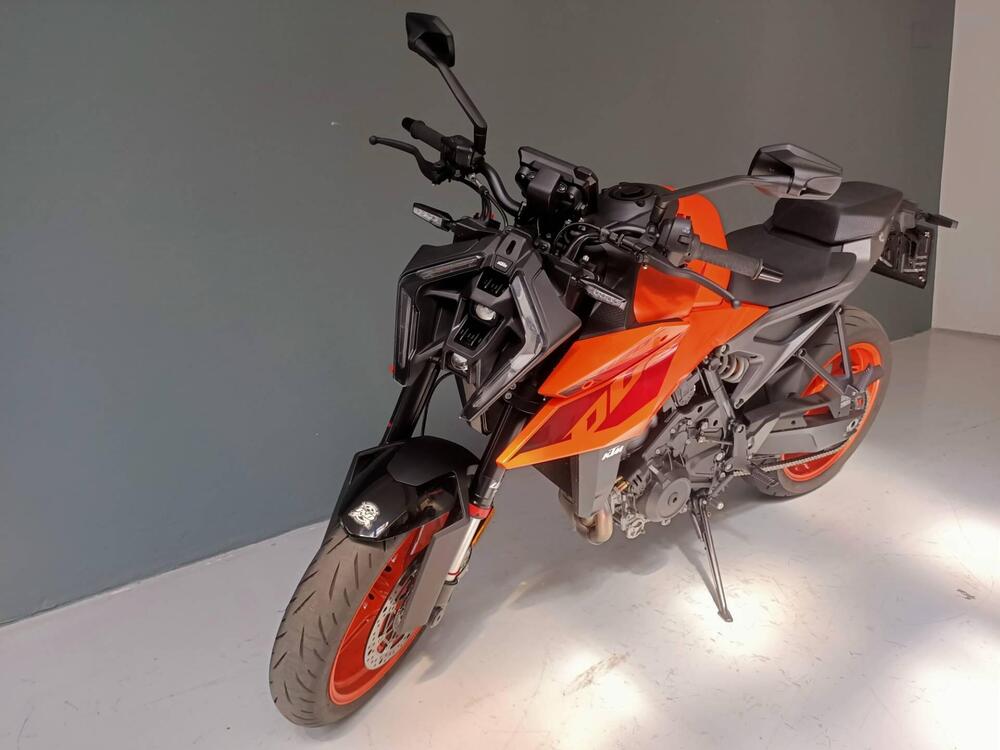 KTM 990 Duke (2024) (4)