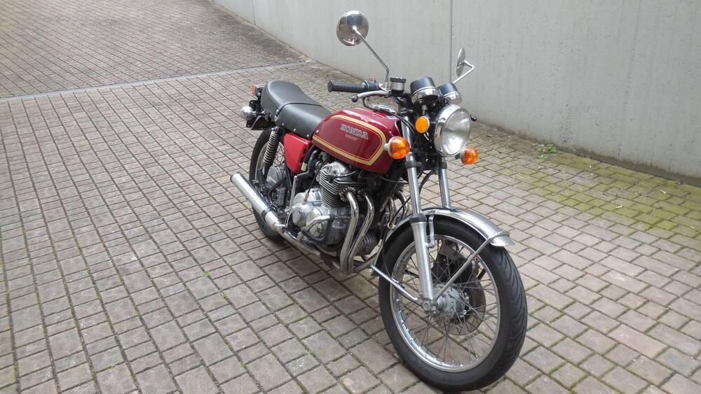 Honda CB 400 FOUR (2)