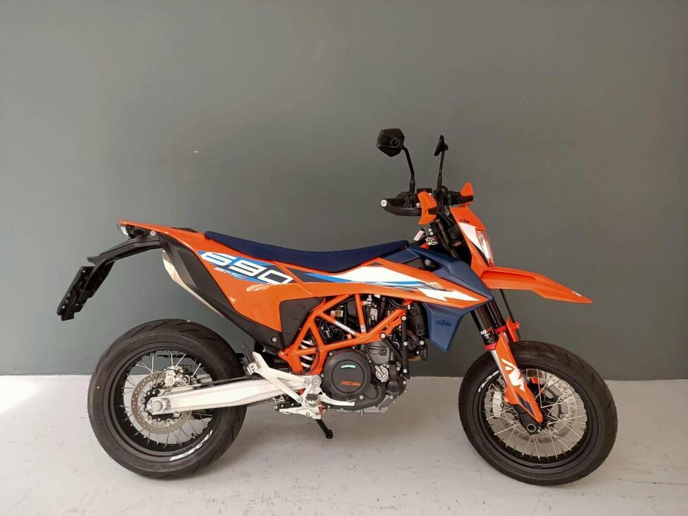 KTM 690 SMC R (2023 - 24)