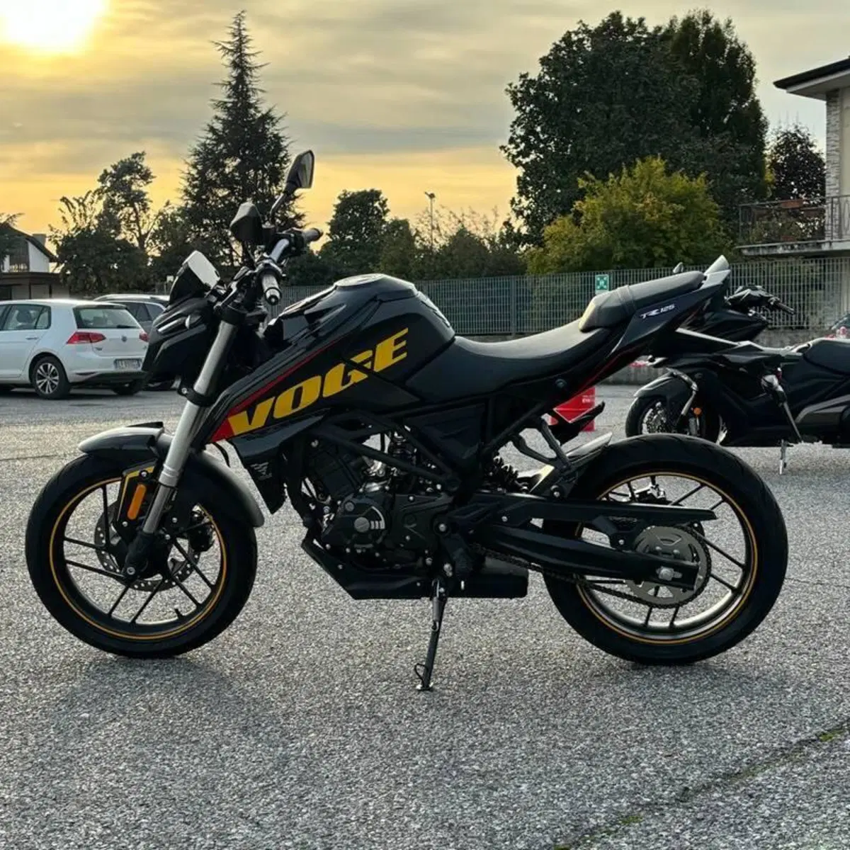 Voge Brivido 125R (2023 - 26) (3)