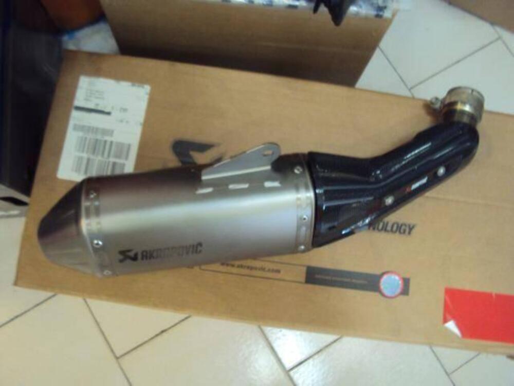 Marmitta Terminale Akrapovic