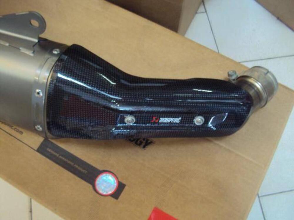 Marmitta Terminale Akrapovic (4)