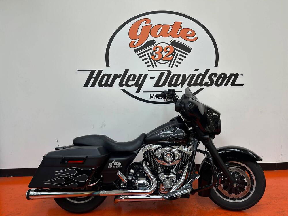 Harley-Davidson 1584 Street Glide (2007) - FLHX