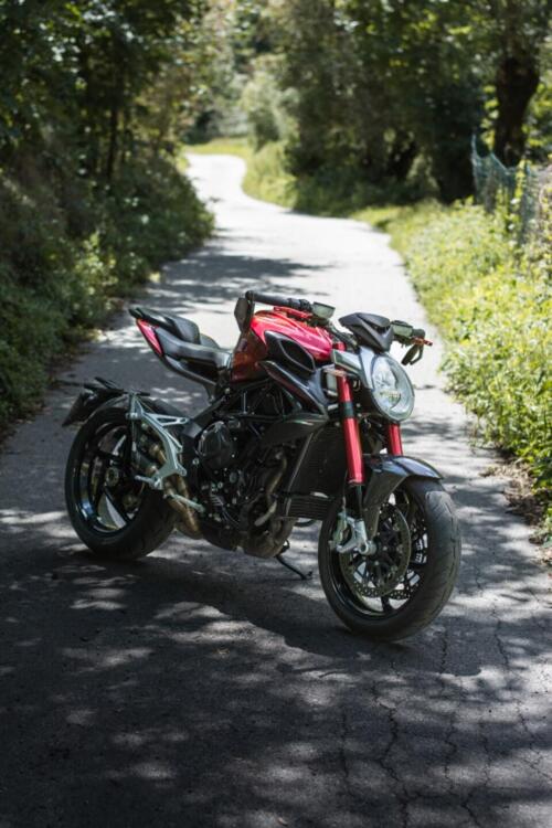 MV Agusta Brutale 800 EAS ABS (2016 - 19) (2)