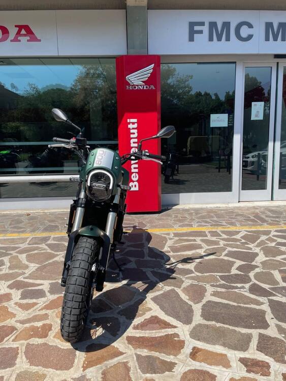 Benelli Leoncino 800 Trail (2022 - 23) (4)