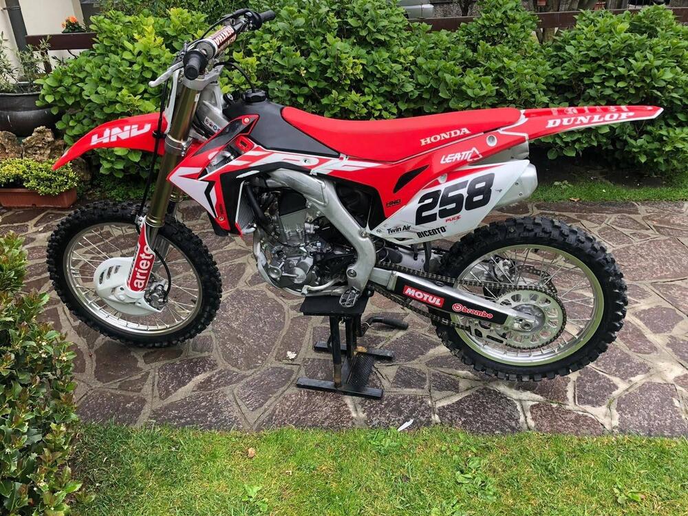 Honda CRF 250 R (2017) (3)