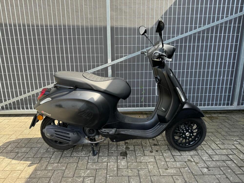 Vespa Sprint 50 Notte (2018 - 20)