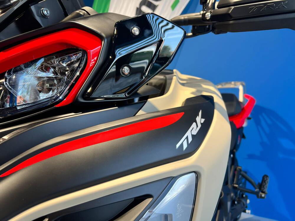 Benelli TRK 702X Dune Sea (2024) (3)