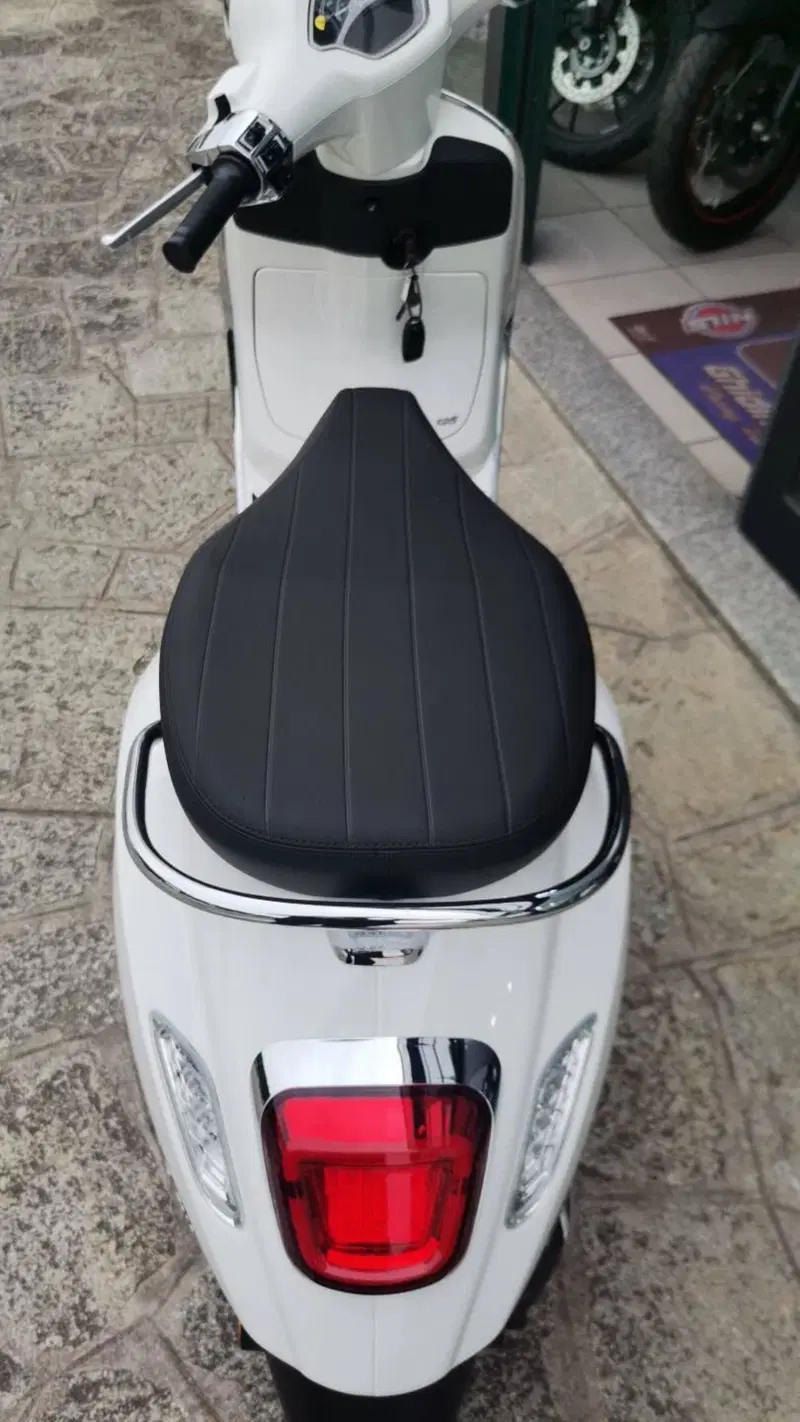 Vespa Primavera 125 (2024 - 25) (3)