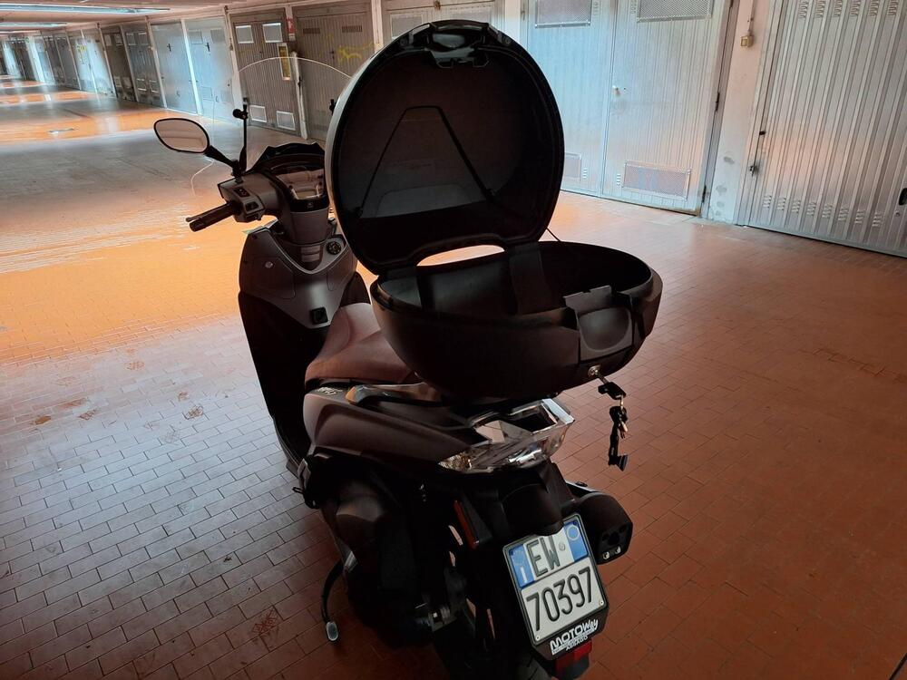 Kymco People 300i S (2021 - 22) (5)