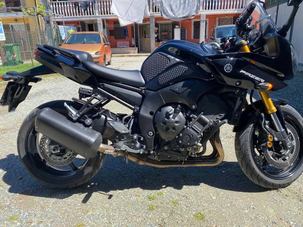 Yamaha Fazer 8 (2010 - 16) (4)