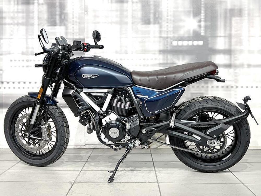 Ducati Scrambler 800 Icon (2023 - 24) (2)