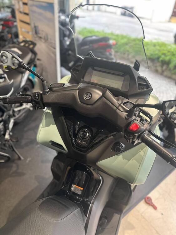 Yamaha Tricity 300 (2021 - 24) (5)