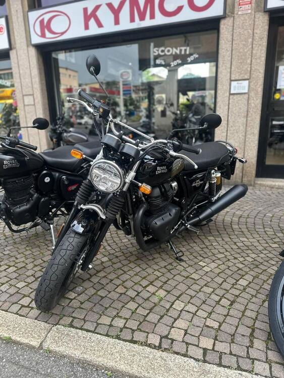 Royal Enfield Interceptor 650 (2021 - 24) (3)