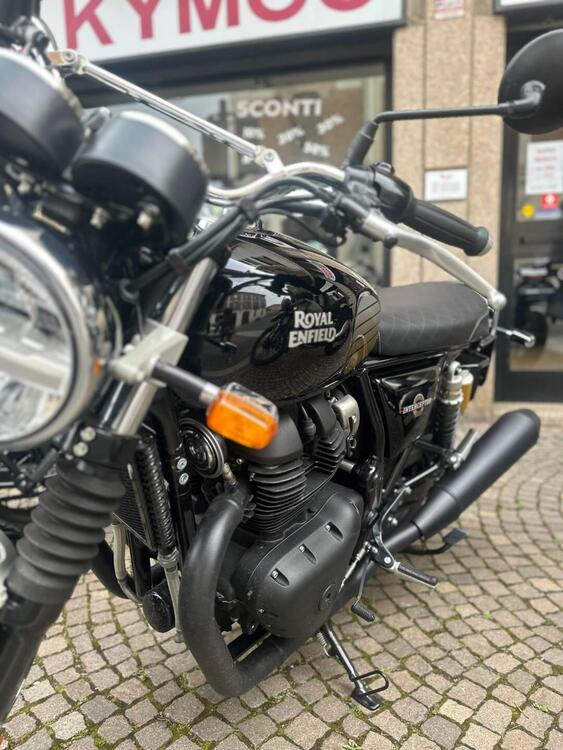 Royal Enfield Interceptor 650 (2021 - 24) (4)