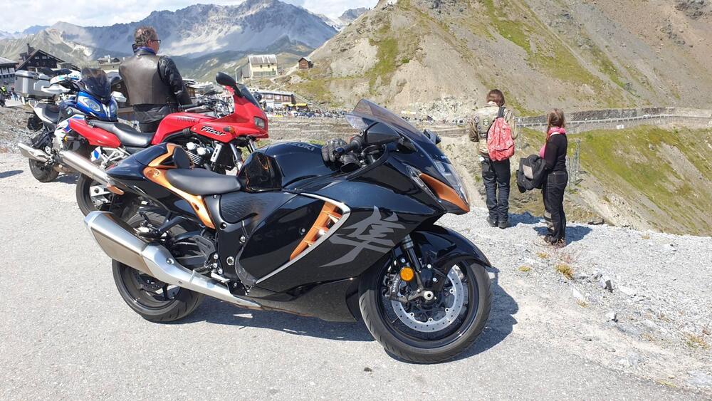 Suzuki GSX 1300 R Hayabusa (2021 - 25) (2)