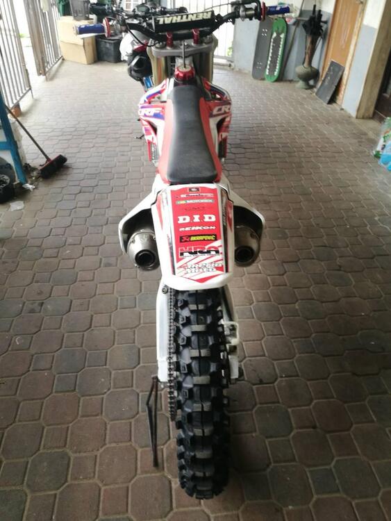 Honda CRF 250 R (2009) (3)