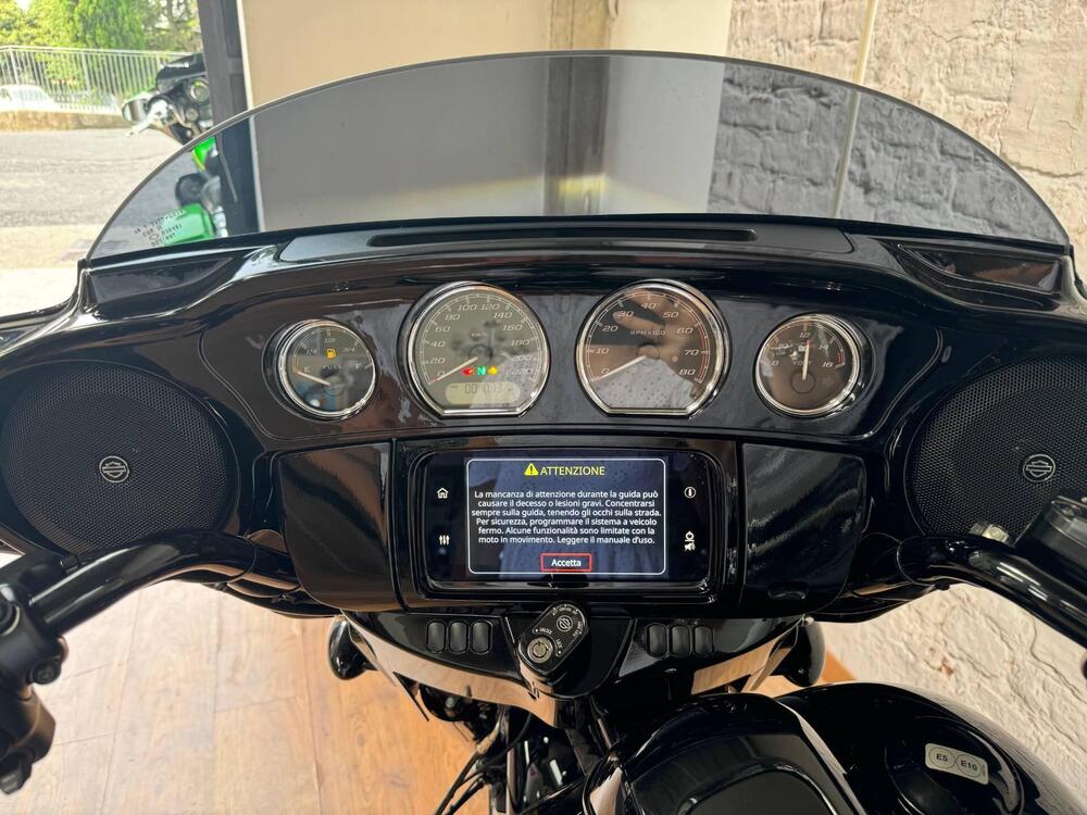 Harley-Davidson 114 Street Glide Special (2019 - 20) - FLHXS (2)